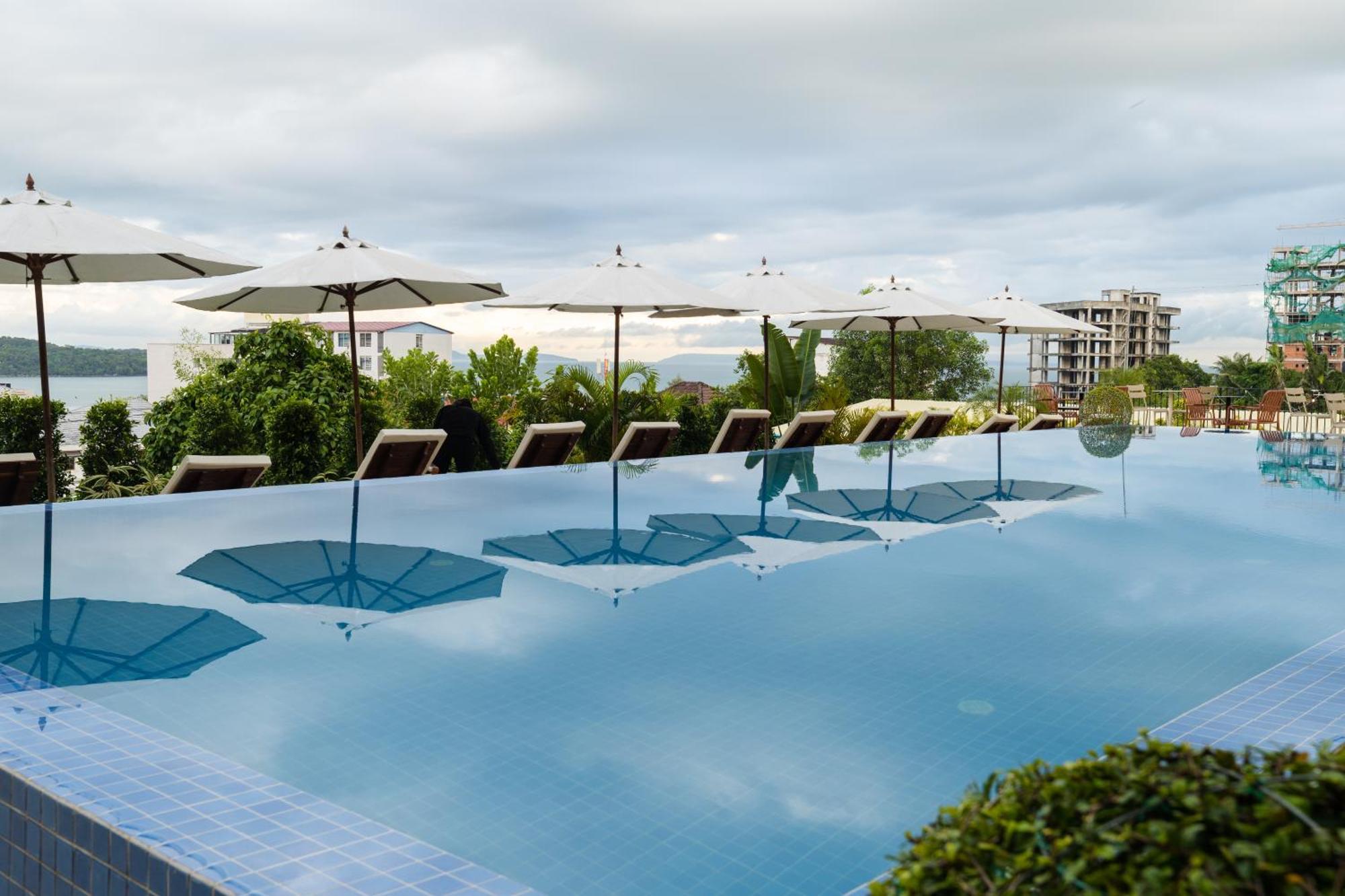 Onederz Sihanoukville - 10 Mins Walk From The Tourism Pier Luaran gambar